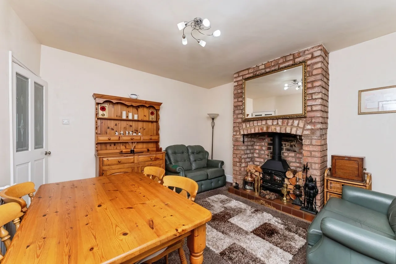Main Road, Ffynnongroyw, CH8, photo 4