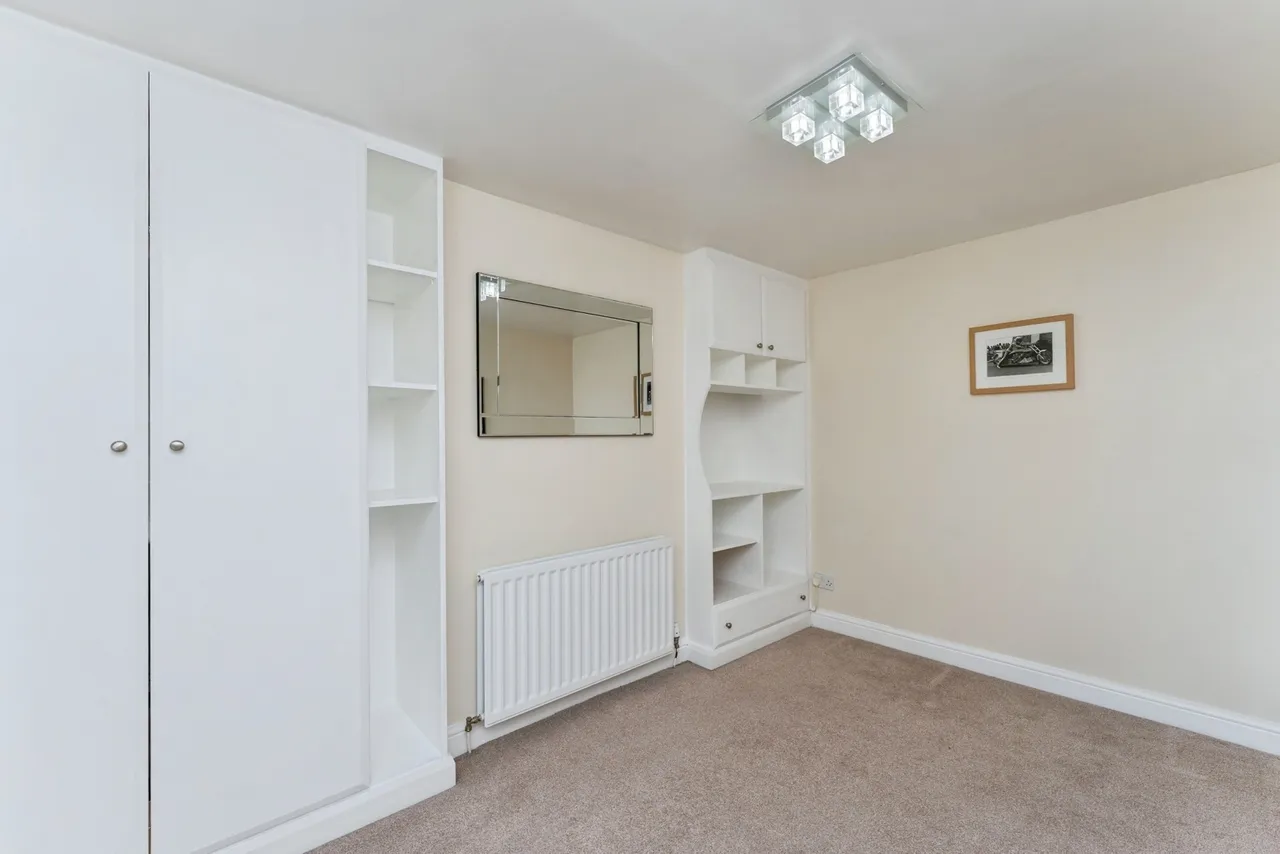 Main Road, Ffynnongroyw, CH8, photo 16