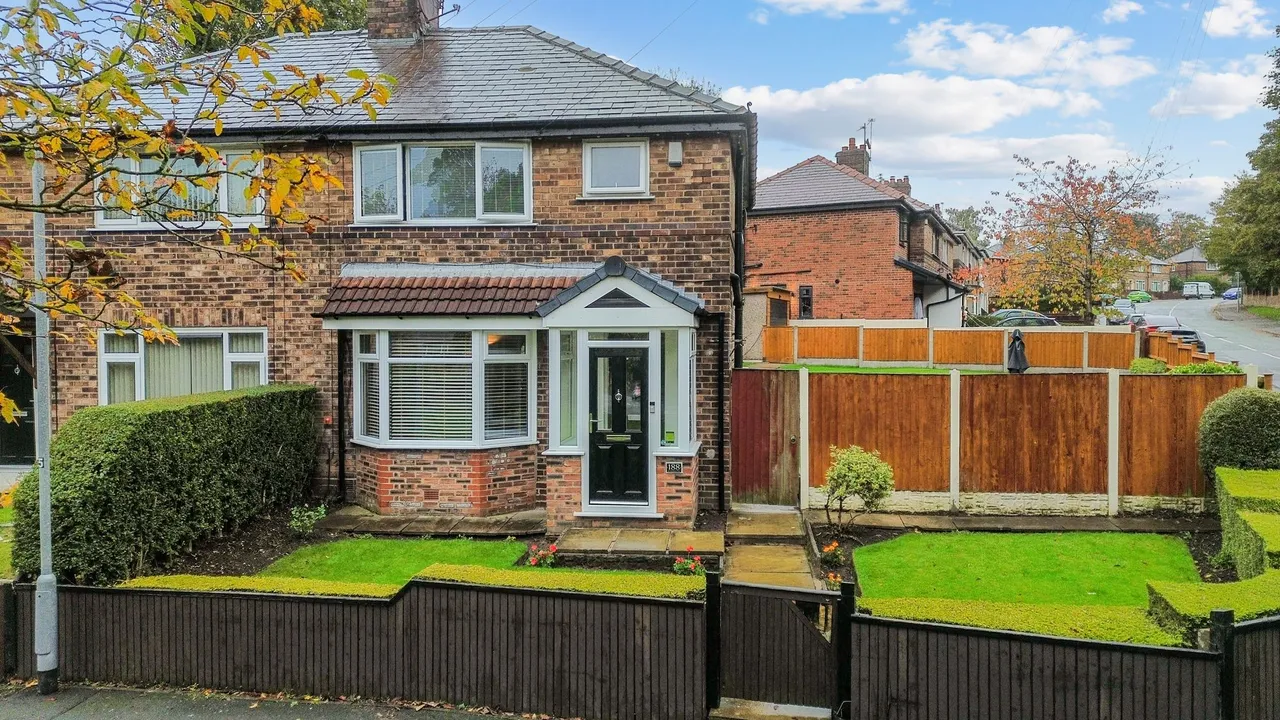 Scholes Lane, St. Helens, WA10, photo 36