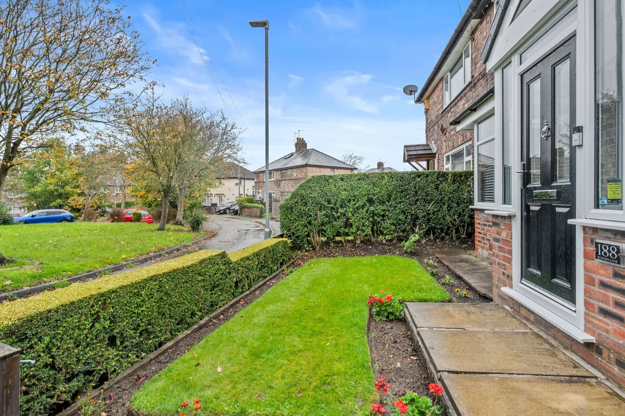 Scholes Lane, St. Helens, WA10, photo 29