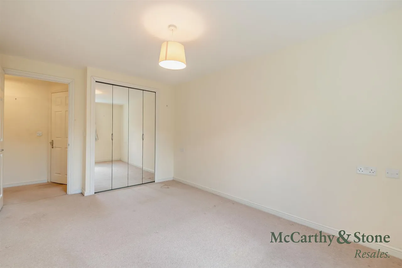 Western Avenue, Newbury, RG14, photo 5