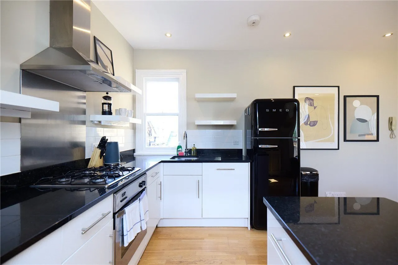 Santos Road, London, SW18, photo 10