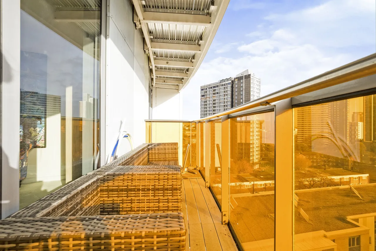 Icona Point, 58 Warton Road, London, E15, photo 15
