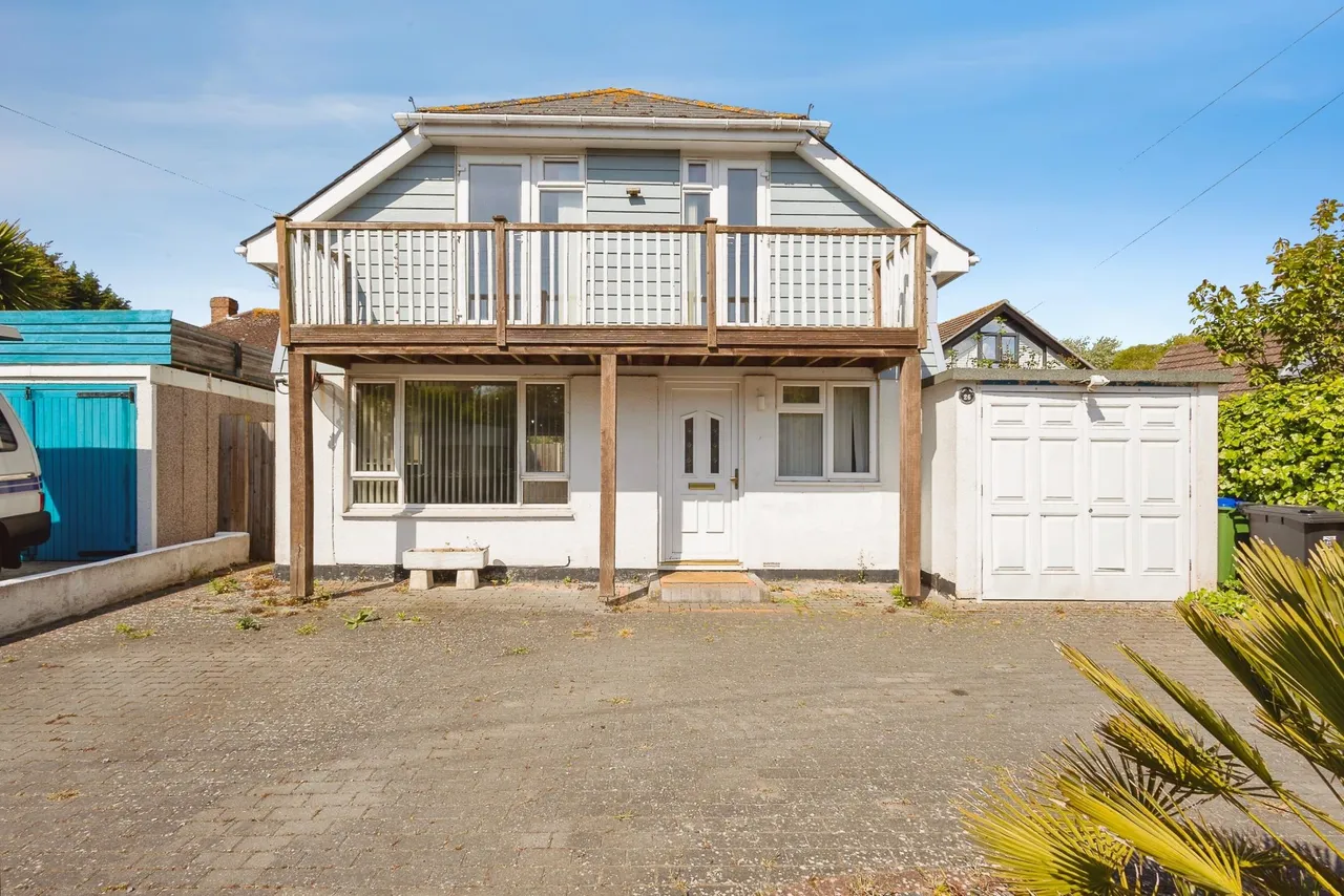 4 bed house for sale, Sea Way, Bognor Regis, PO22
