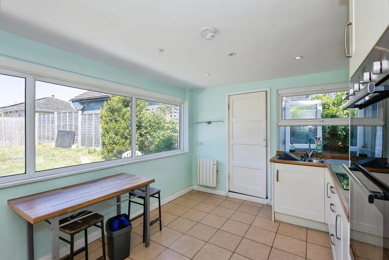 Sea Way, Bognor Regis, PO22, photo 6