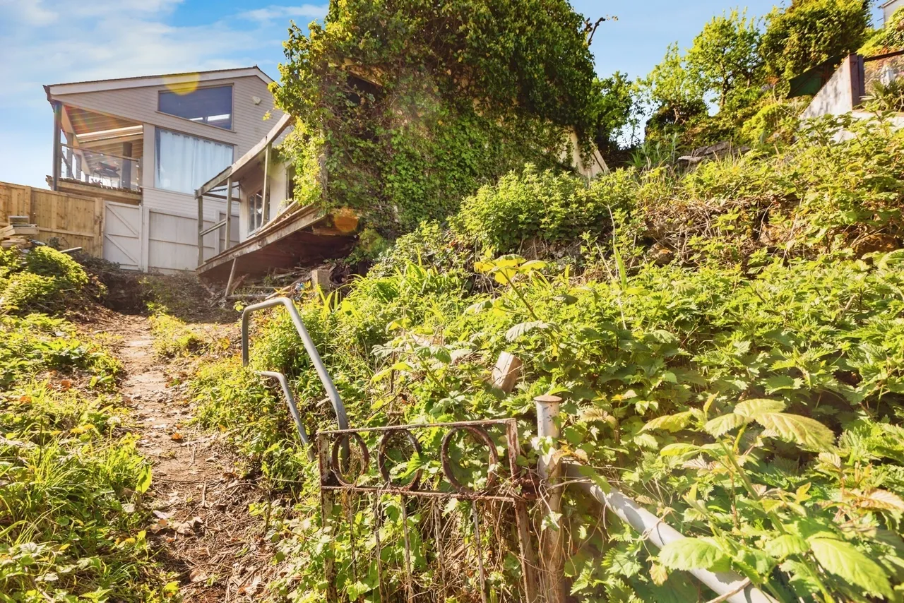 Western Lane, Mumbles, SA3, photo 11