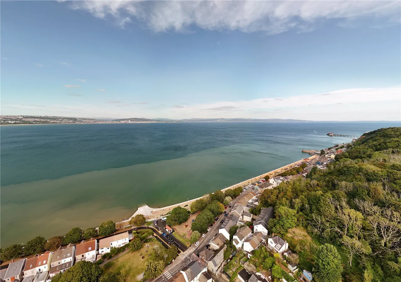 Western Lane, Mumbles, SA3, photo 2