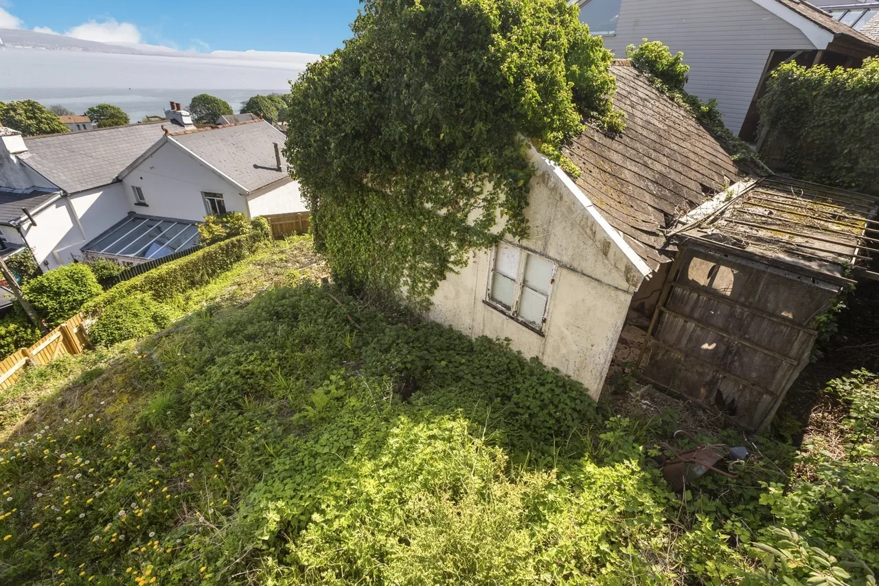 Western Lane, Mumbles, SA3, photo 13