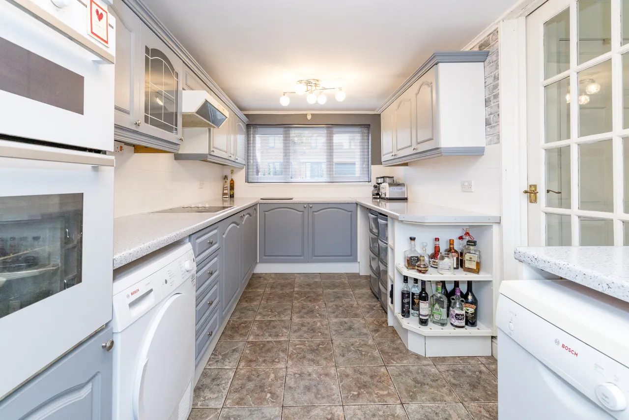 Kestrel Park, Ashurst, WN8, photo 3