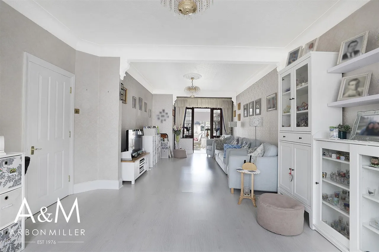 Fremantle Road, Barkingside, Ilford, Essex, IG62BB, photo 5