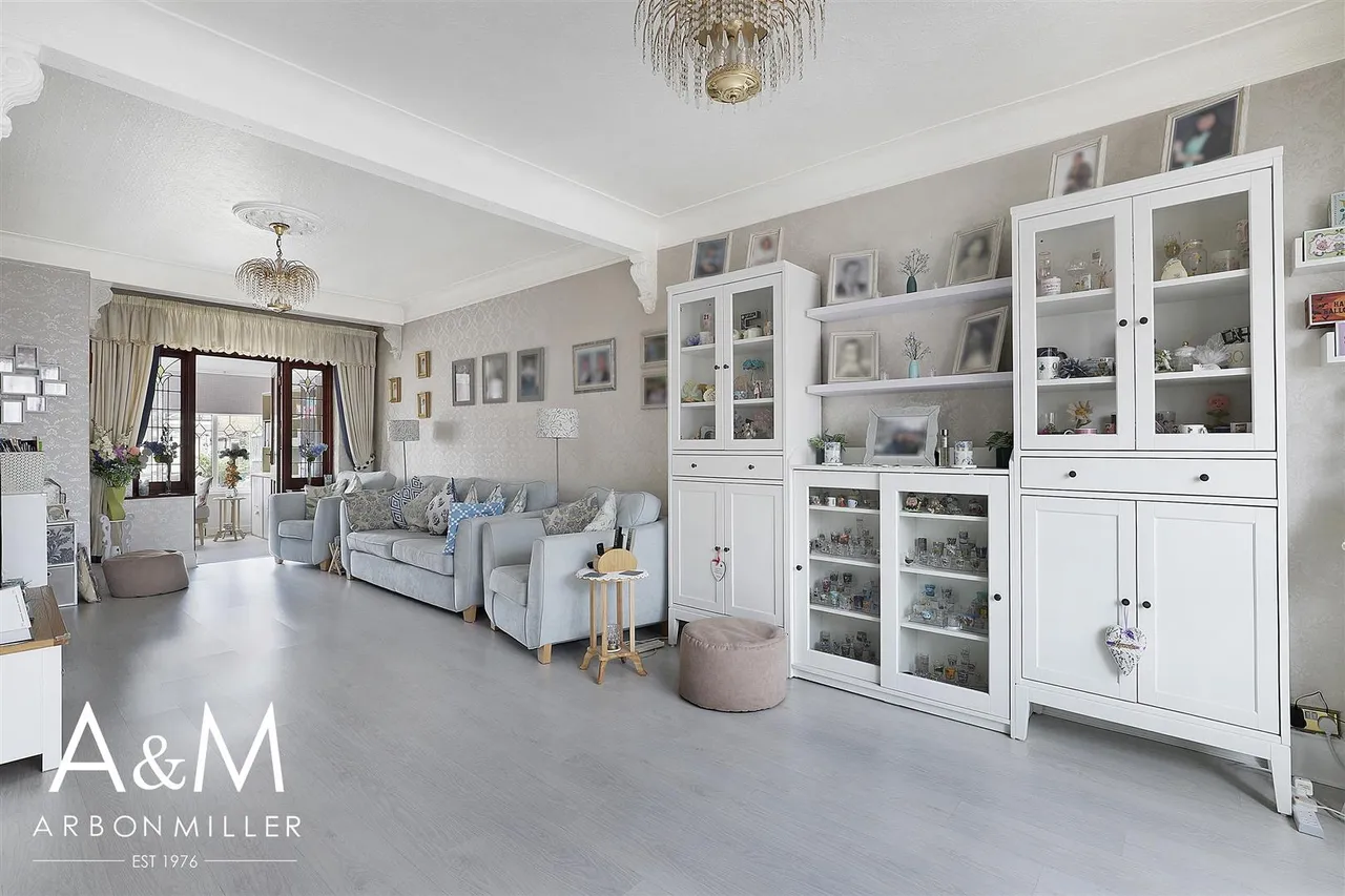 Fremantle Road, Barkingside, Ilford, Essex, IG62BB, photo 2