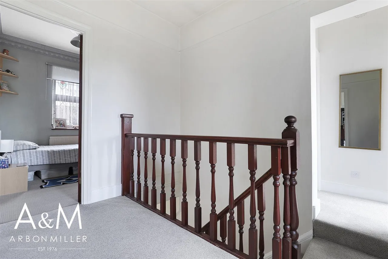 Fremantle Road, Barkingside, Ilford, Essex, IG62BB, photo 19