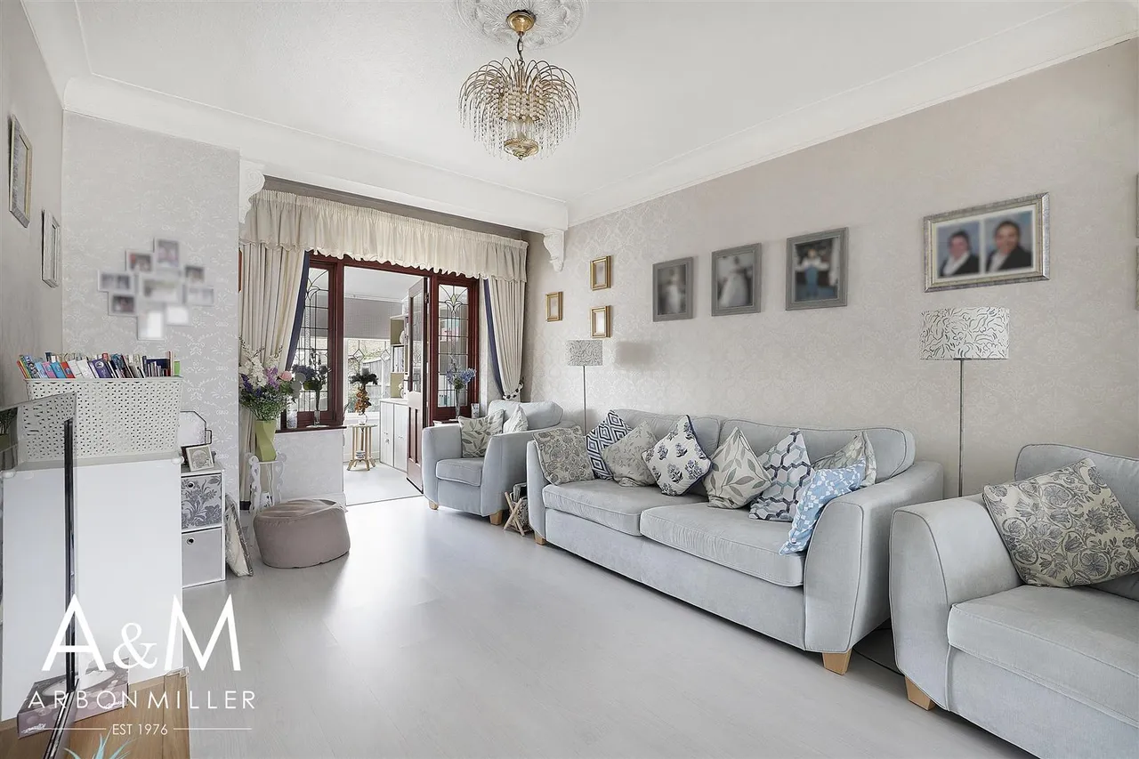 Fremantle Road, Barkingside, Ilford, Essex, IG62BB, photo 8