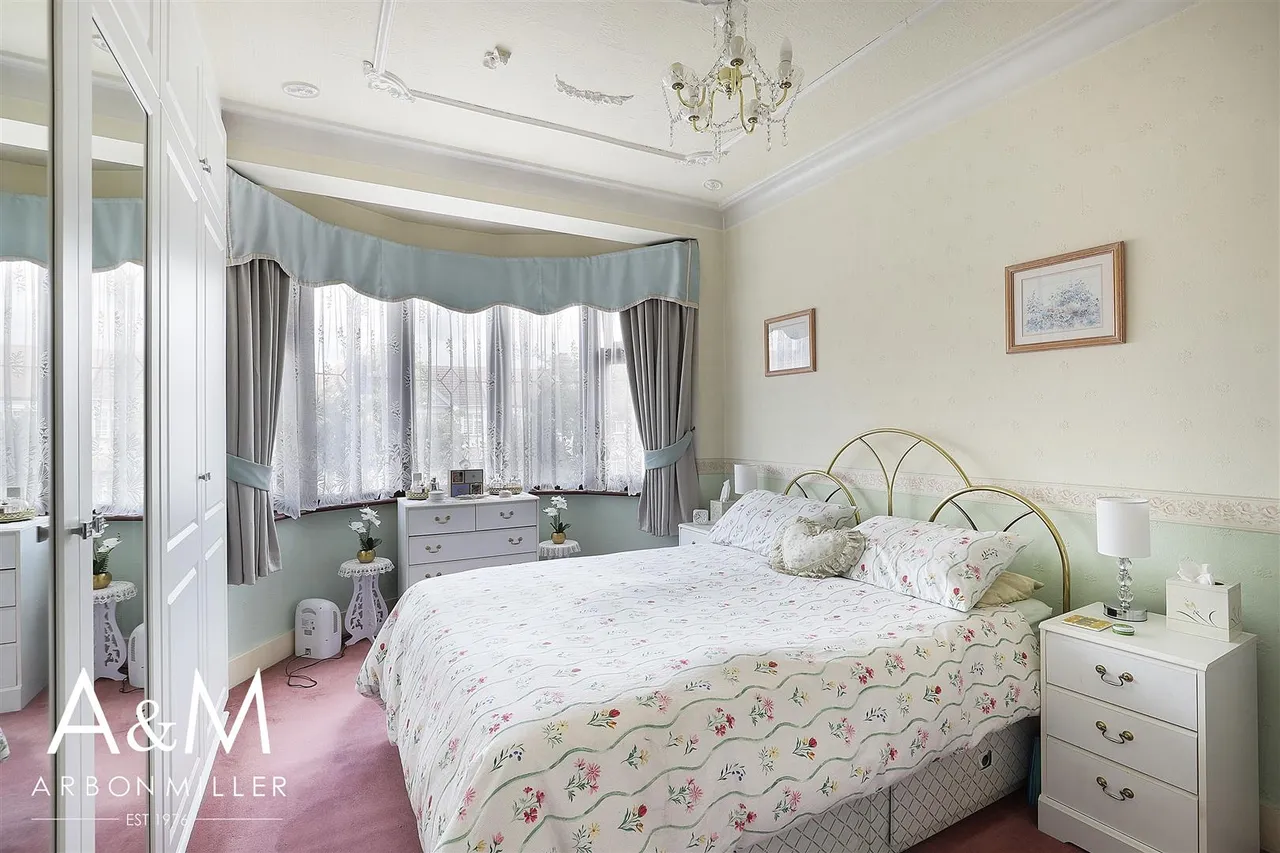 Fremantle Road, Barkingside, Ilford, Essex, IG62BB, photo 21