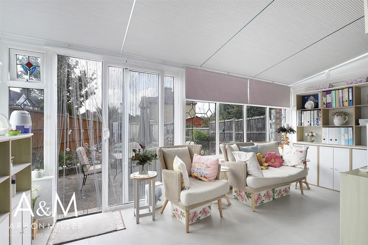 Fremantle Road, Barkingside, Ilford, Essex, IG62BB, photo 12
