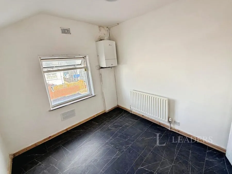 Doe Quarry Terrace, Dinnington, S25, photo 10