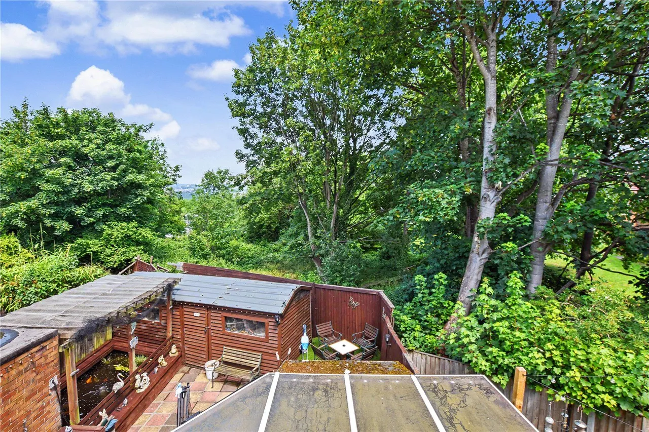 Summerfield Drive, Leeds, LS13, photo 17