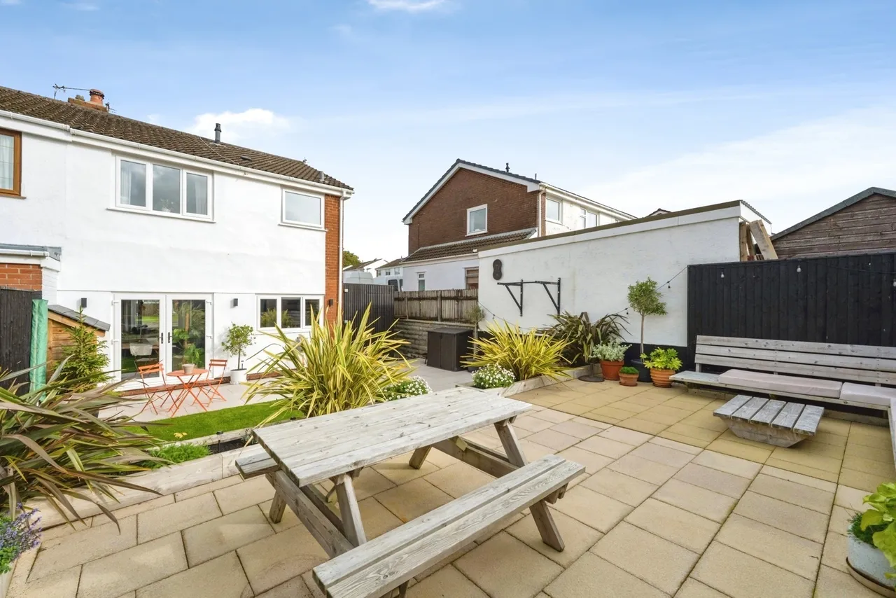 Brynafon Road, Gorseinon, SA4, photo 23