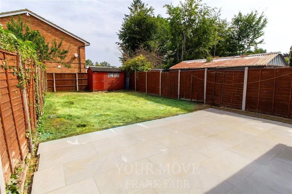 Downs Road, Slough, Berkshire, SL3, photo 6