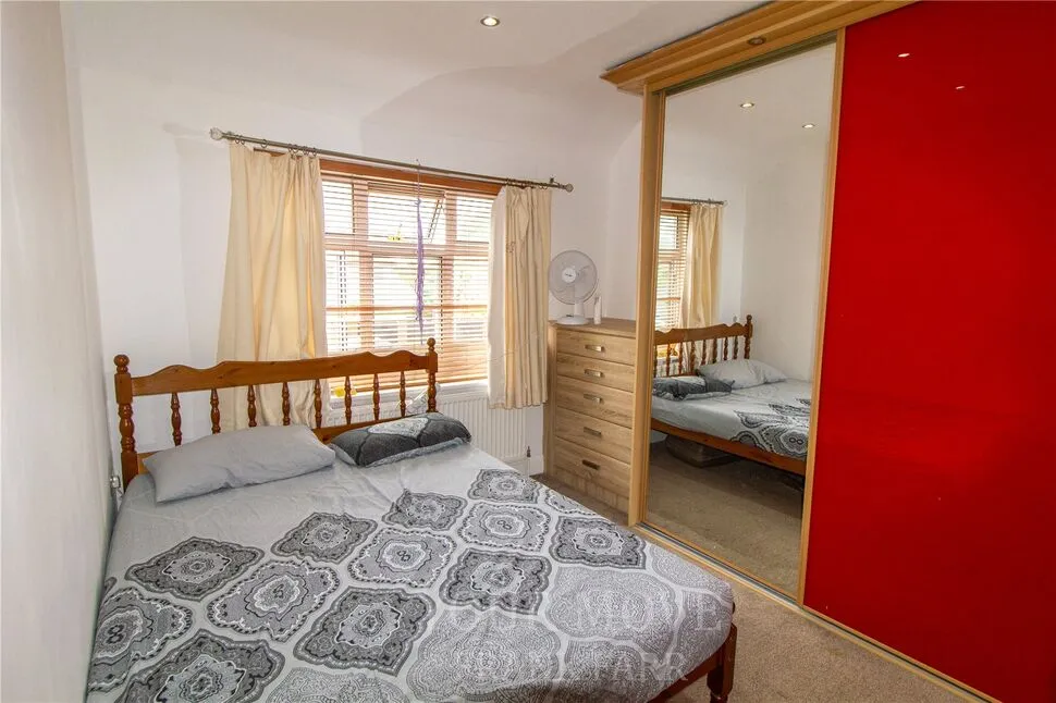 Downs Road, Slough, Berkshire, SL3, photo 8