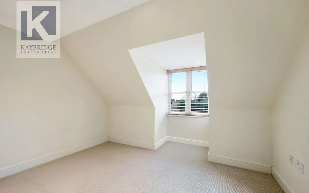 Kingston Road, Epsom, KT19, photo 5