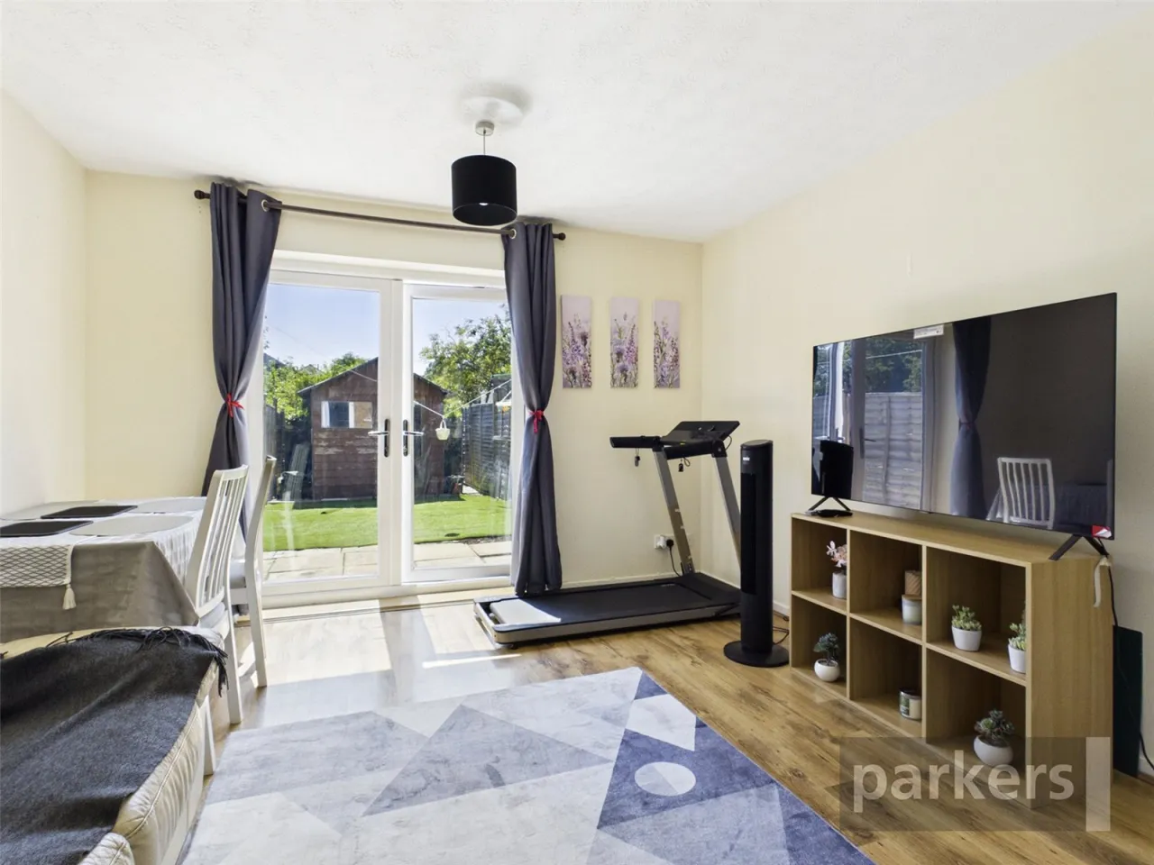 2 bed house for sale, Braemar Close, Carterton, OX18