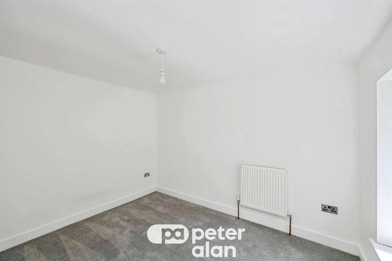 Moses Row, Neath, SA11, photo 12
