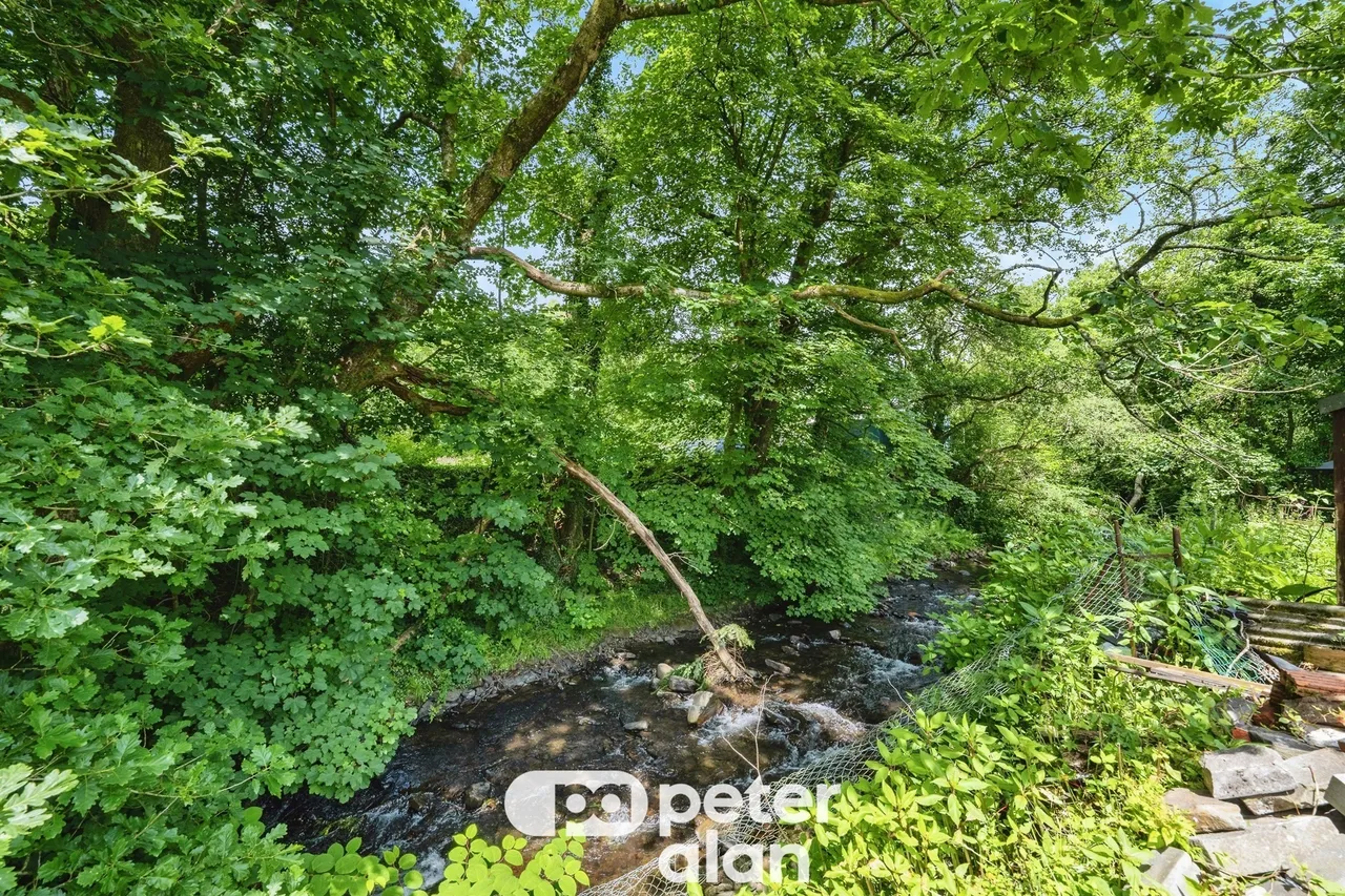 Moses Row, Neath, SA11, photo 13