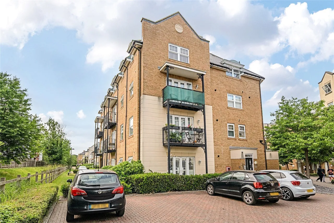 Wells View Drive, Bromley, BR2, photo 11