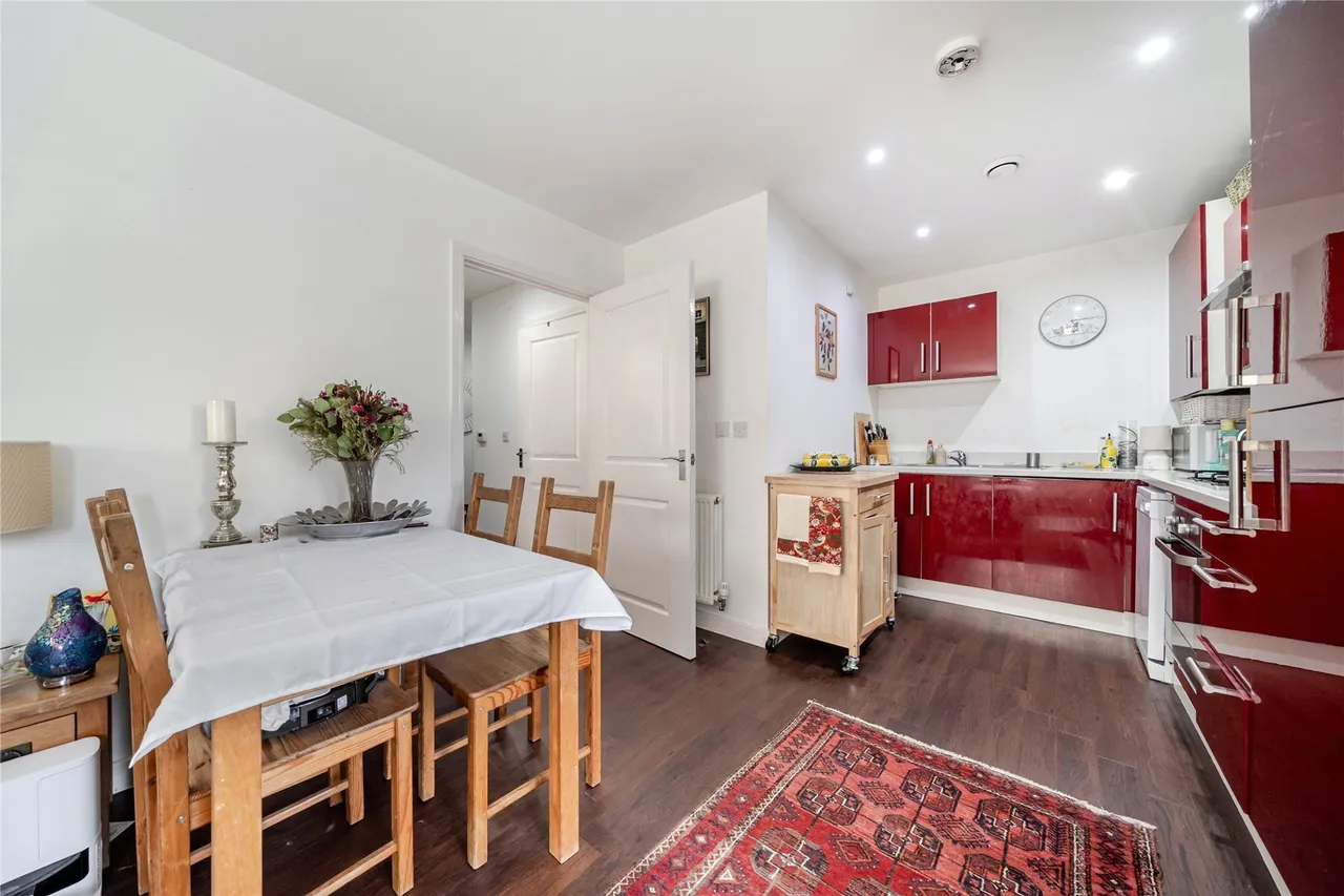 Wells View Drive, Bromley, BR2, photo 8
