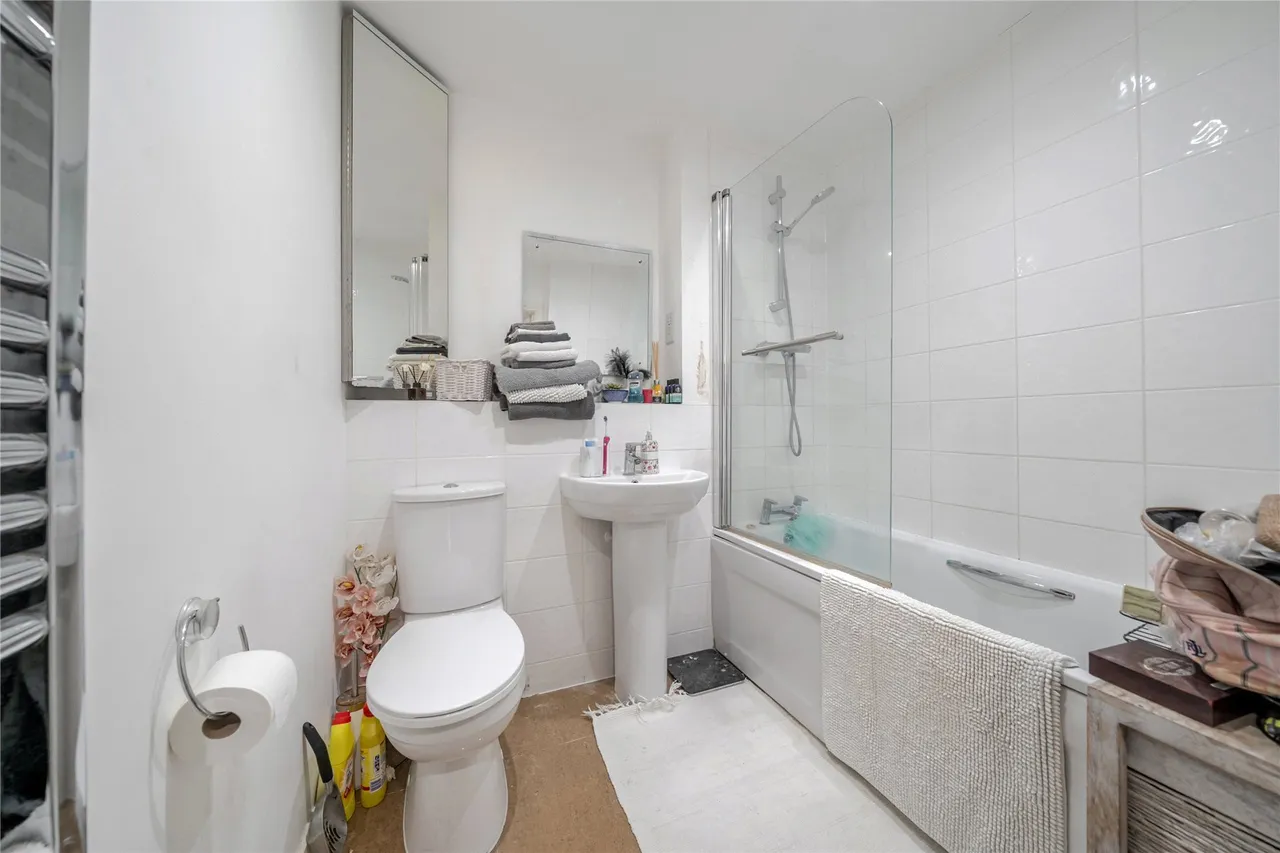 Wells View Drive, Bromley, BR2, photo 6