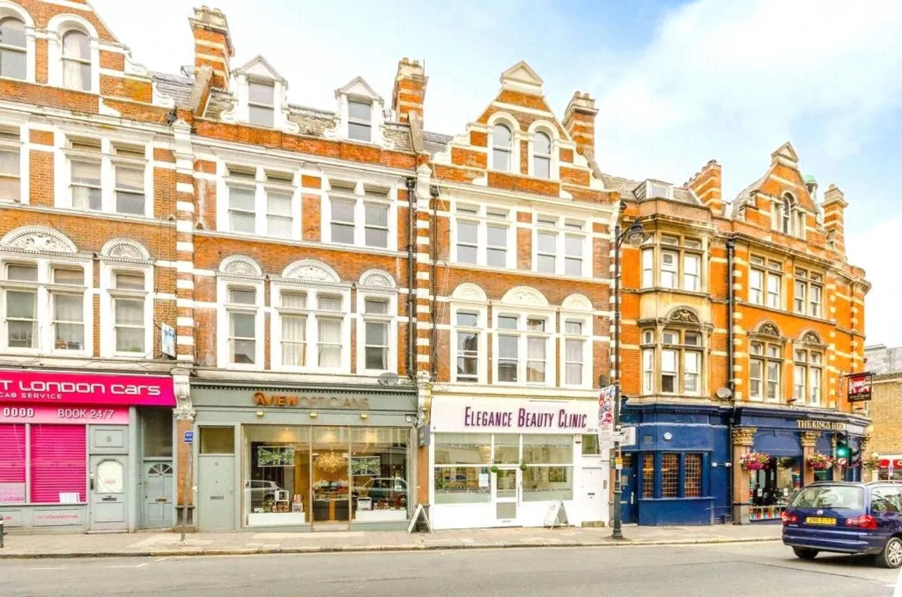 Crouch End Hill, Crouch End, photo 2
