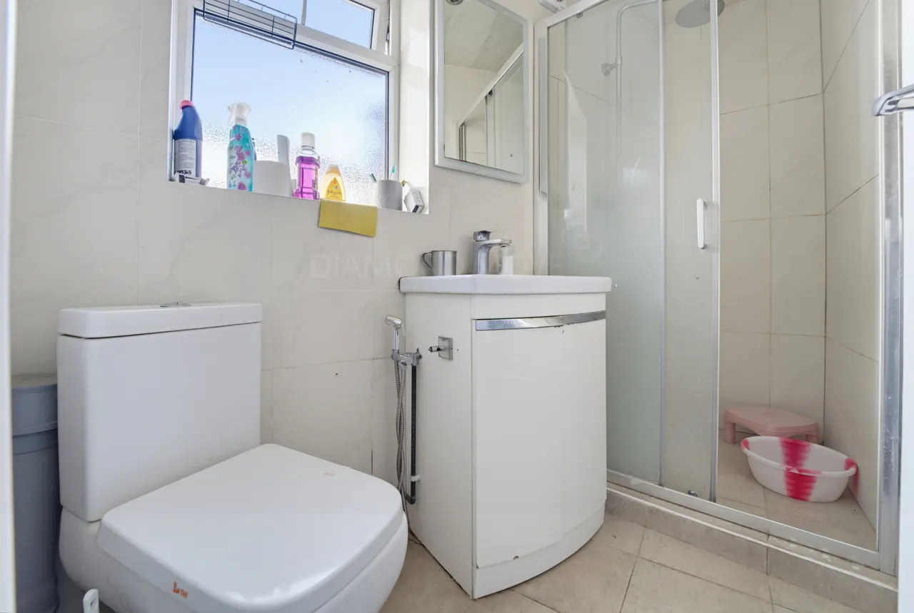 Brabazon Road, Hounslow, TW5 9LW, photo 12