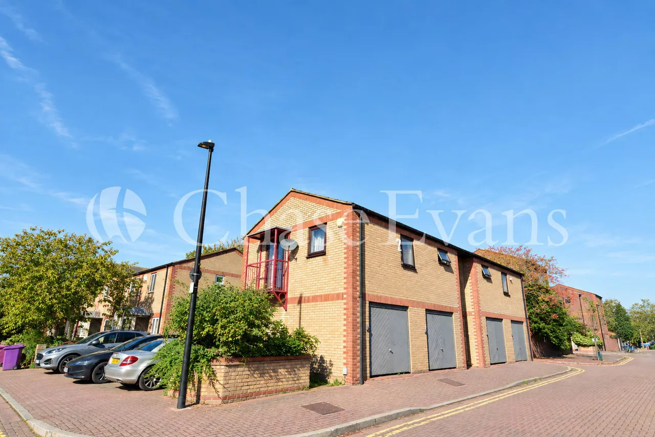 Saunders Ness Road, Isle Of Dogs, E14, photo 10
