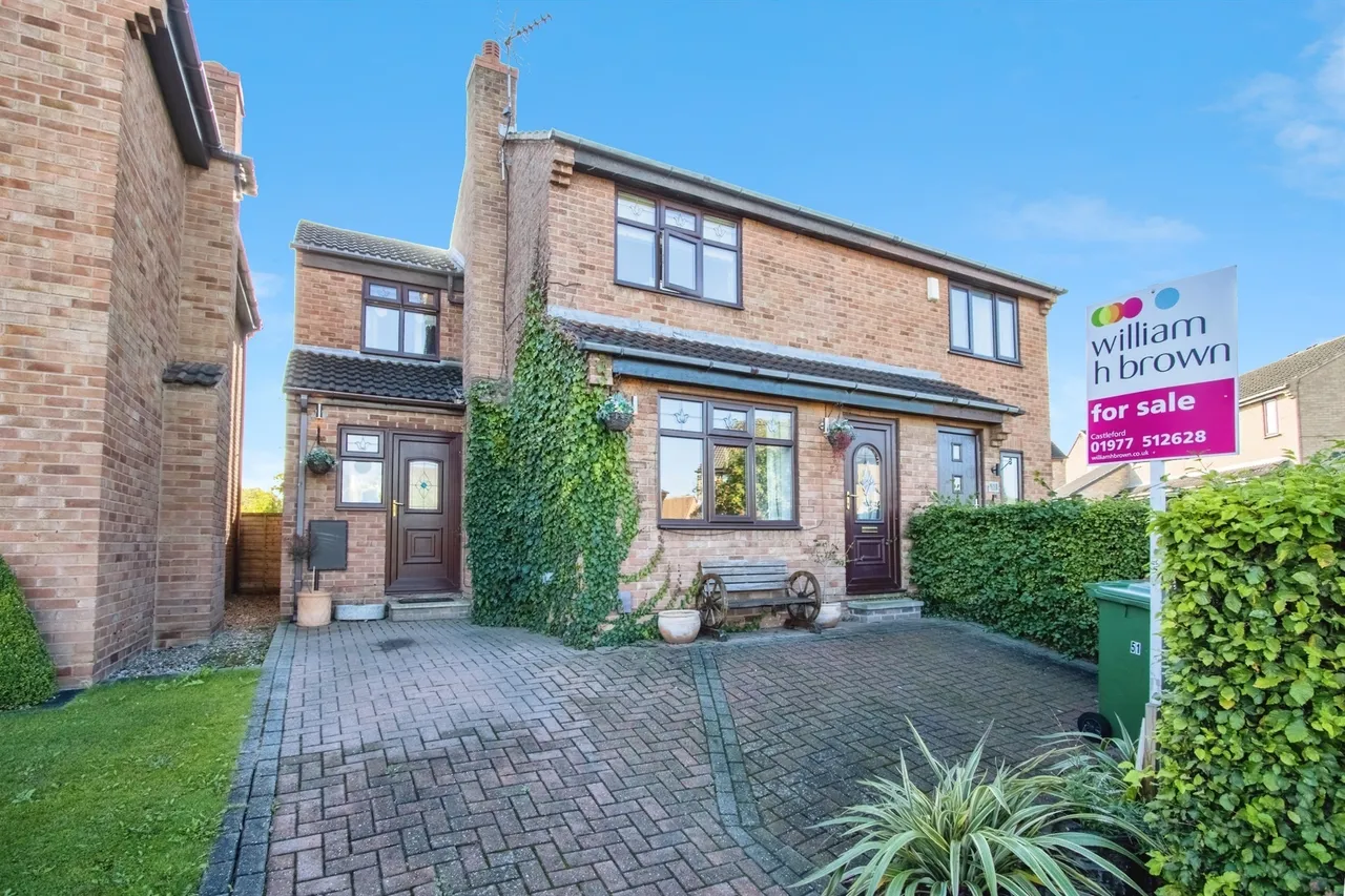 3 bed house for sale, Falmouth Avenue, Normanton, WF6