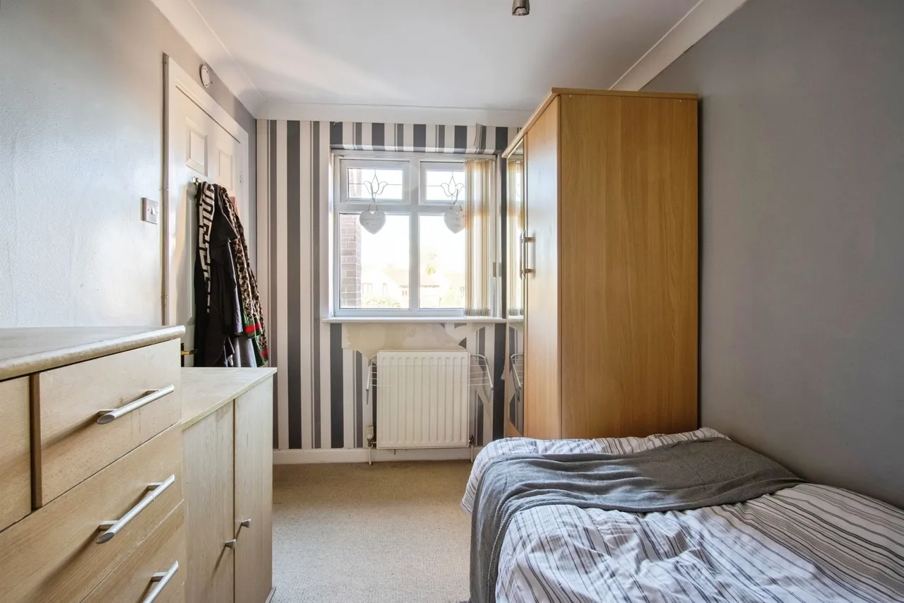 Falmouth Avenue, Normanton, WF6, photo 10