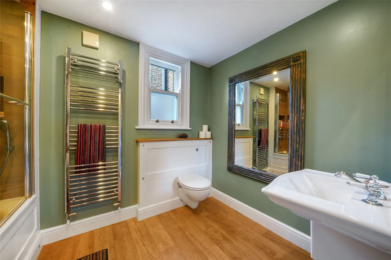 Barry Road, London, SE22, photo 8