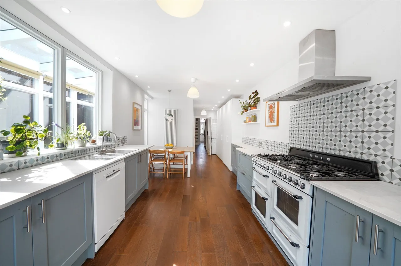 Barry Road, London, SE22, photo 4