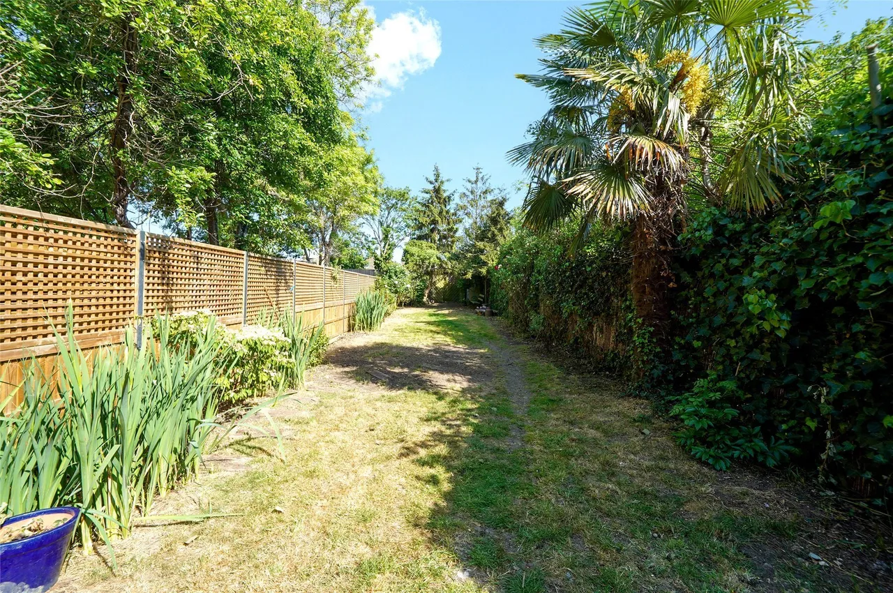 Barry Road, London, SE22, photo 7