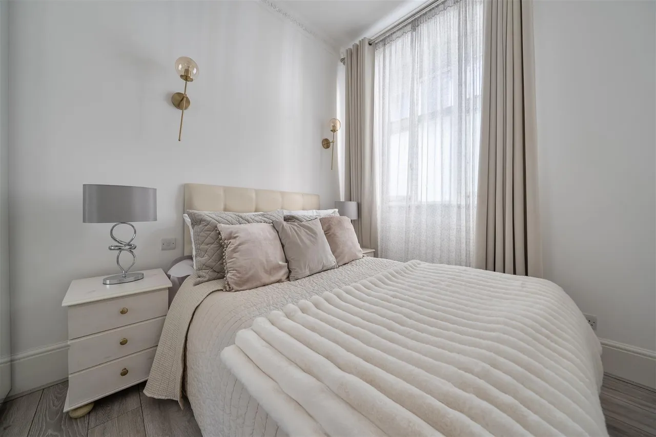 Frognal, Hampstead, NW3, photo 4