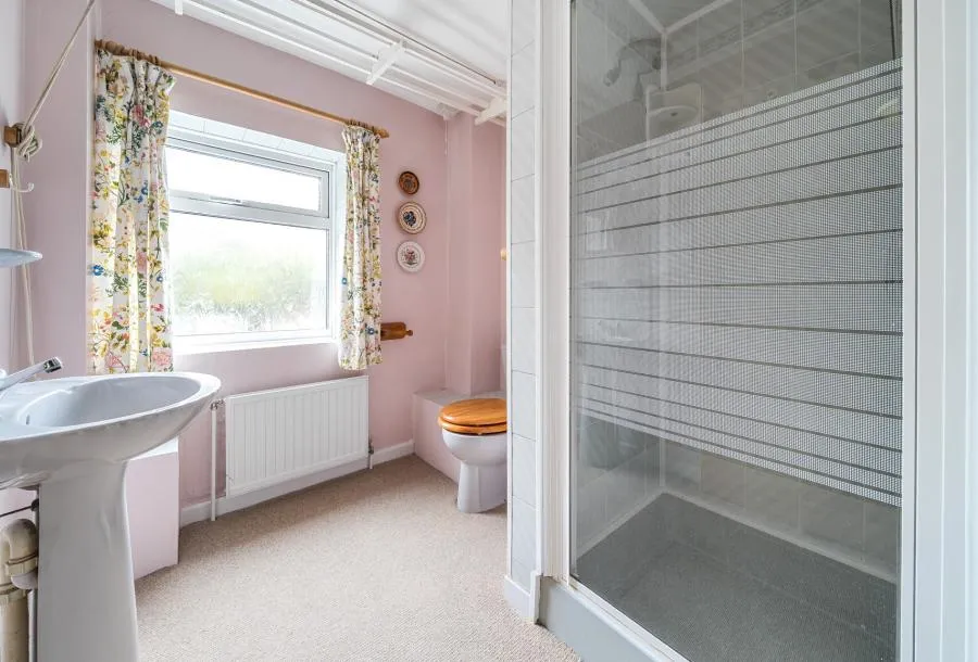 Haresfield, Stonehouse, GL10, photo 14
