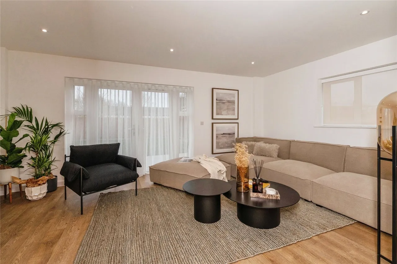 Ganels Mews, Ganels Road, Billericay, Essex, CM11, photo 9