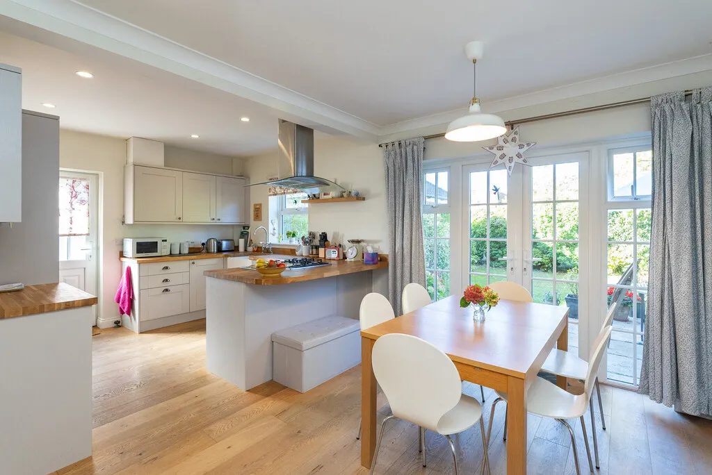 Middle Street, Strood Green, RH3, photo 4