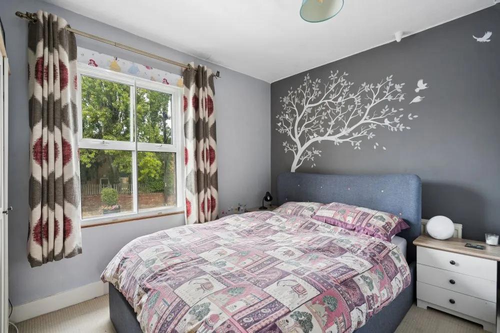 Uxbridge Road, Mill End, WD3, photo 11