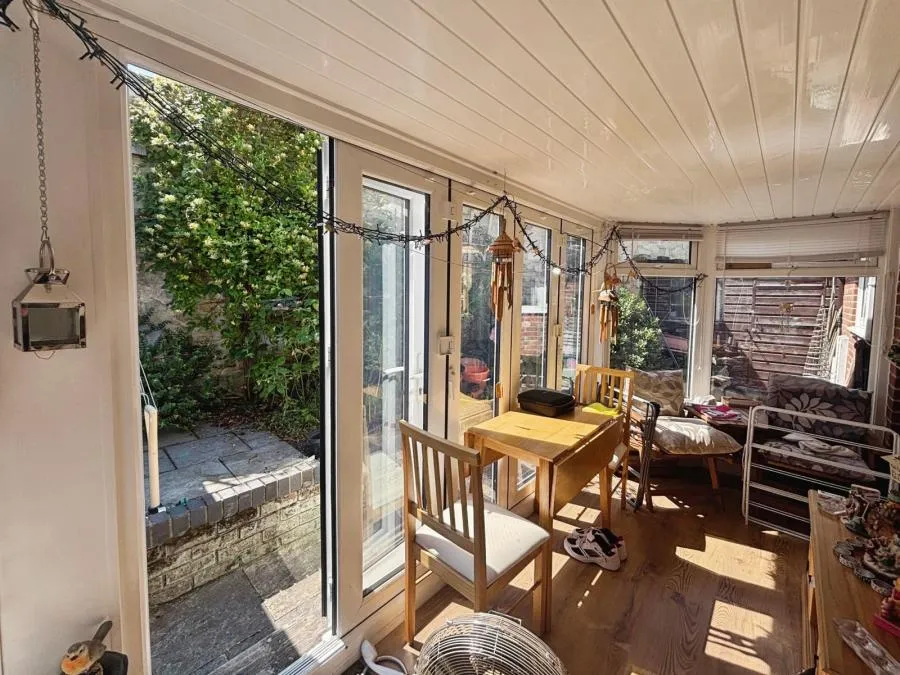 Westwood Road, Ryde, PO33, photo 9