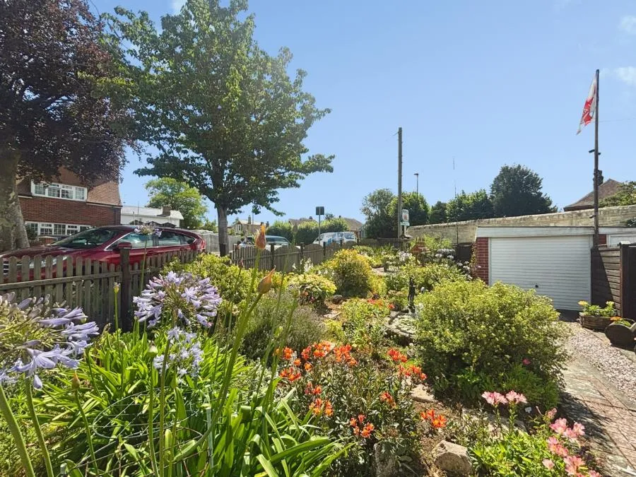 Westwood Road, Ryde, PO33, photo 11