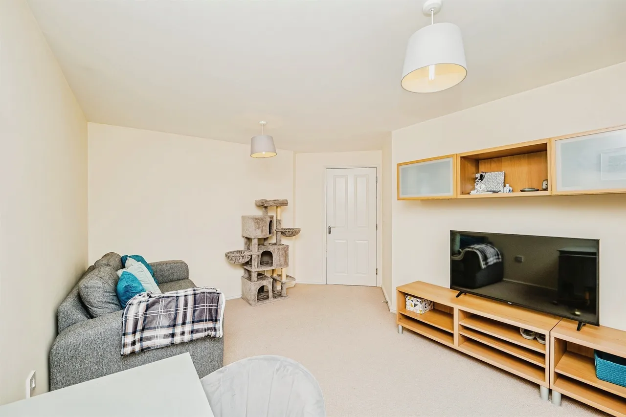 Longacres Bridgend, CF31, photo 7