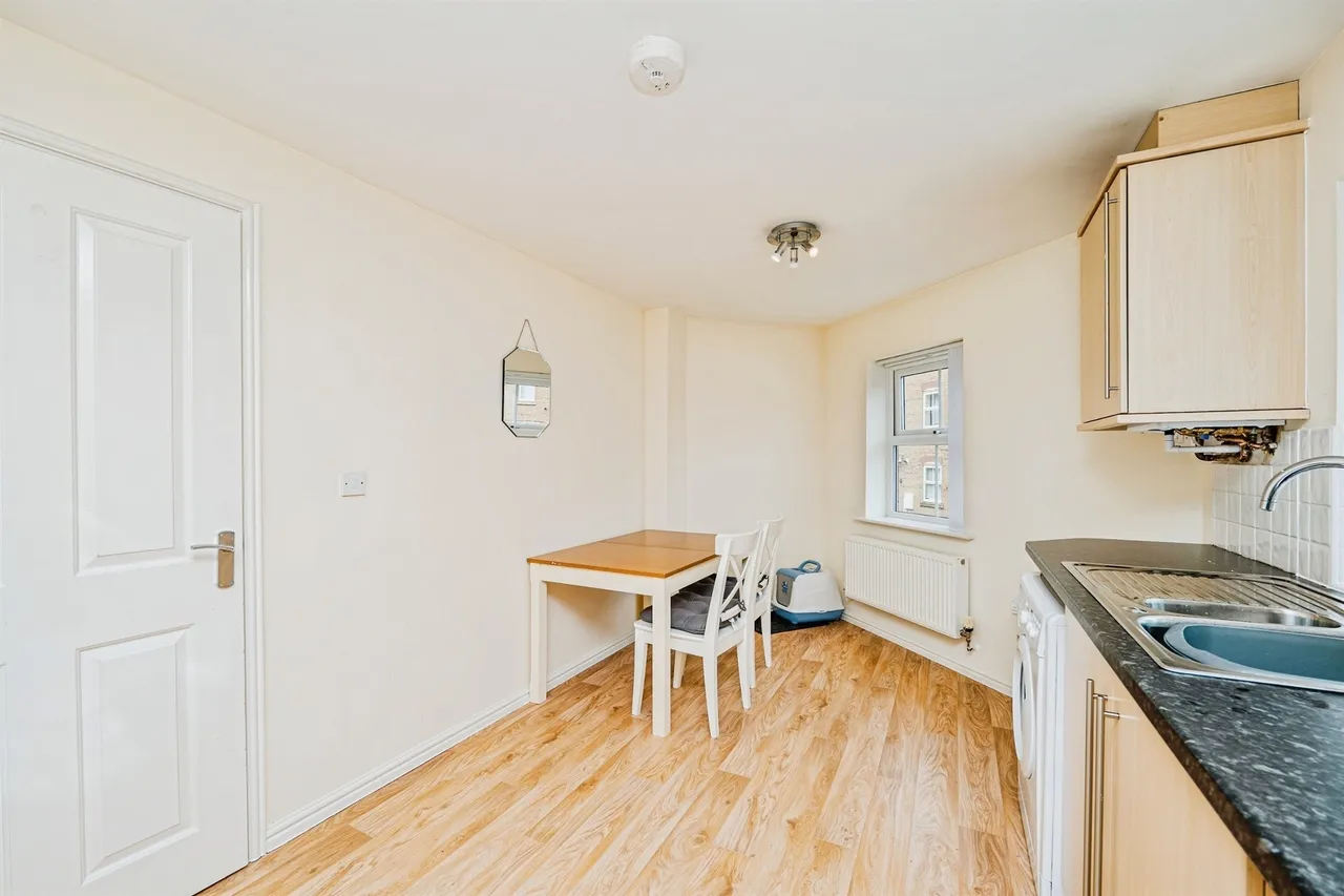 Longacres Bridgend, CF31, photo 4