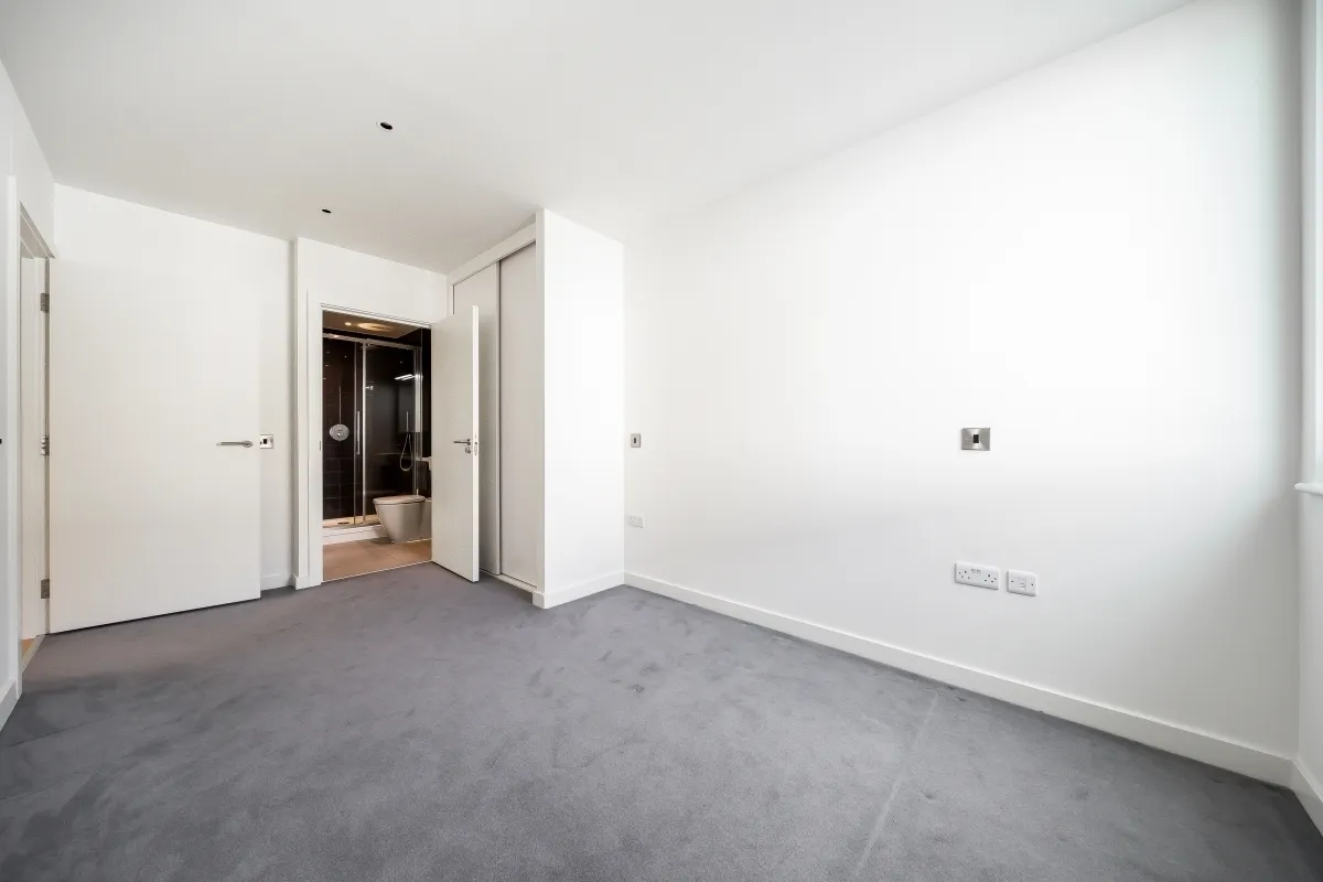 Capitol Way London NW9, photo 10