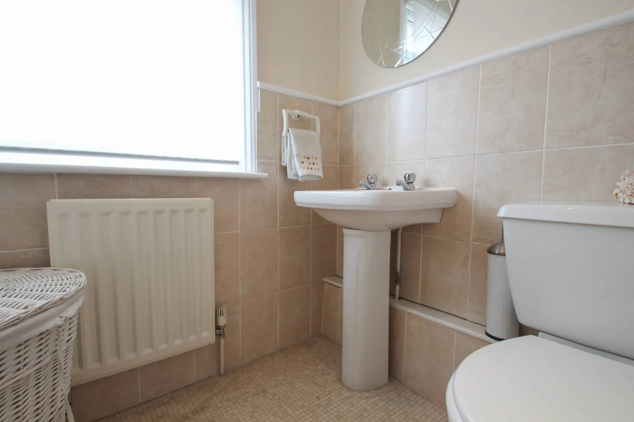 Avondale Road, Welling, photo 6